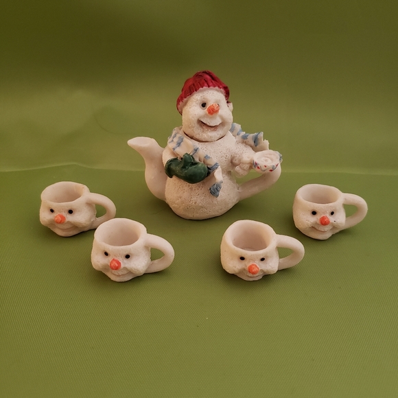 Miniature Bisque Snowman Tea Set - Picture 1 of 5